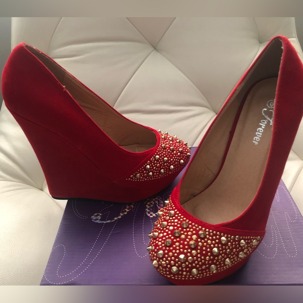 Woman’s shoes